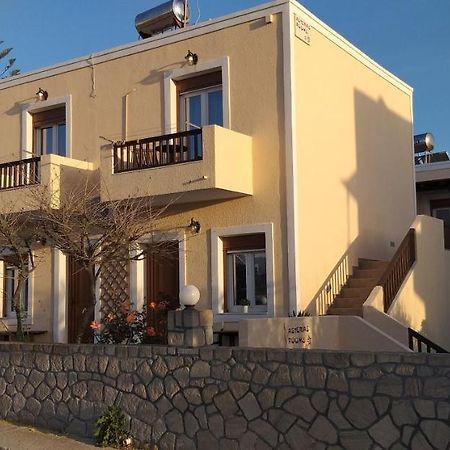 Asterias Studios Adamantas  Екстериор снимка